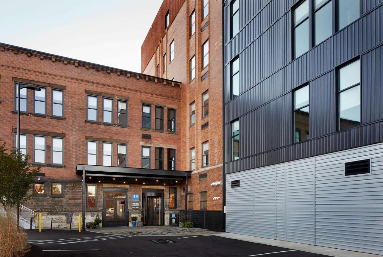 Tryp By Wyndham Pittsburgh/Lawrenceville Exterior photo
