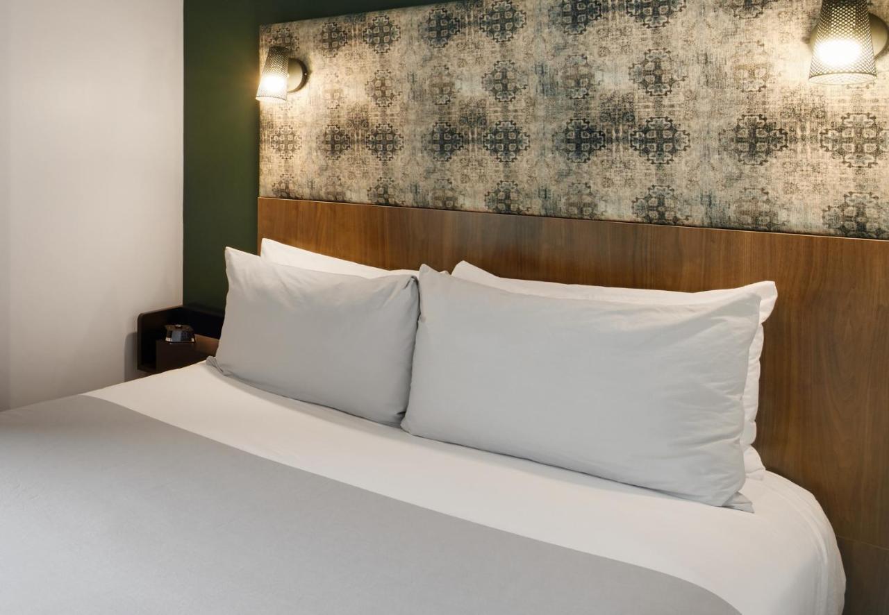 Tryp By Wyndham Pittsburgh/Lawrenceville Exterior photo